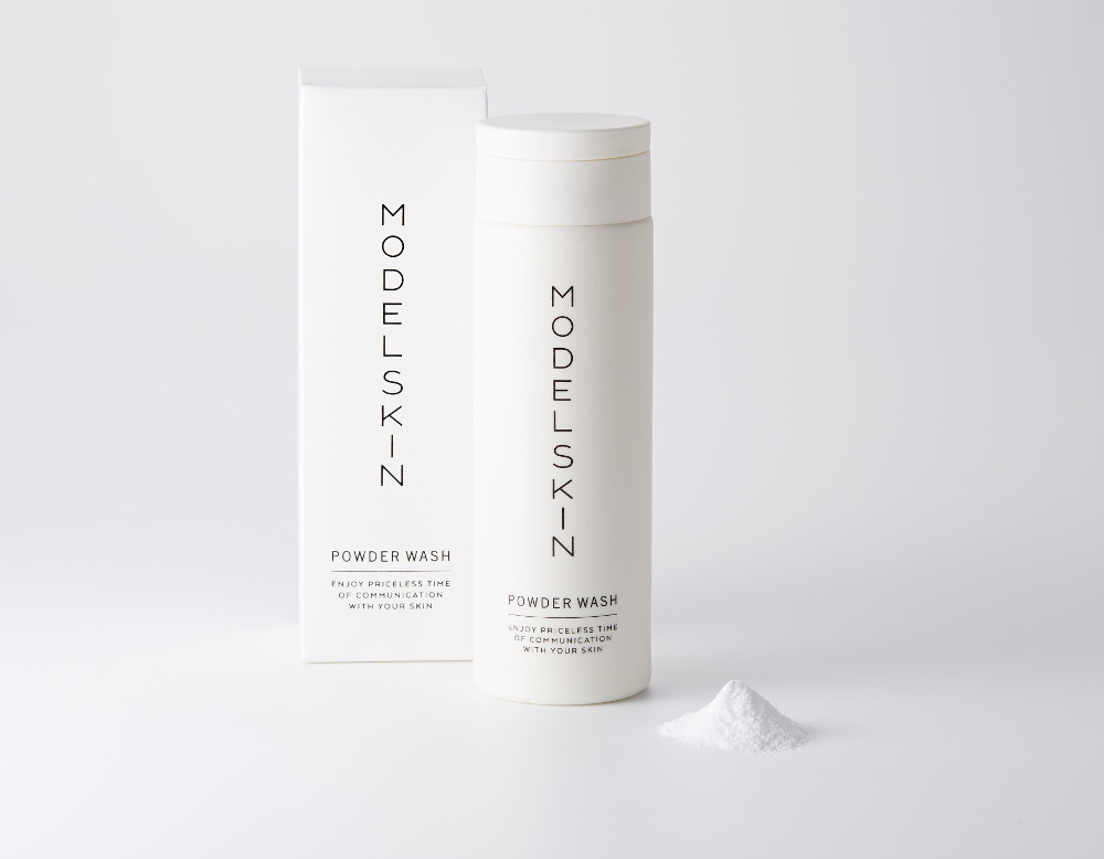 シルクのような泡立ちが人気の洗顔パウダーは【MODELSKIN STORE】の通販で