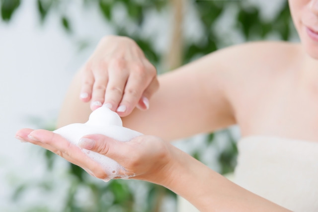 オーガニックの洗顔パウダーなら洗顔専門ブランドの「モデルスキン」～肌が自ら美しくなろうとする力を引き出す～