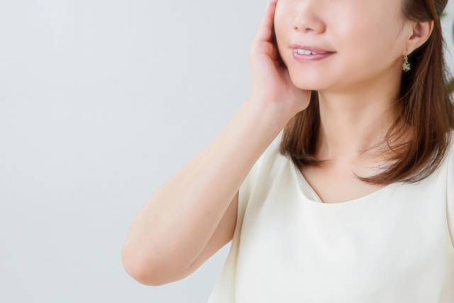 低刺激の洗顔料をご紹介！肌への負担が少ない人気の化粧品「オーガニックと自然派の違い」