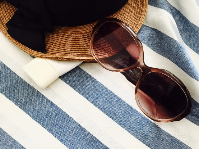 ニキビや肌荒れを招いてしまう外的要因