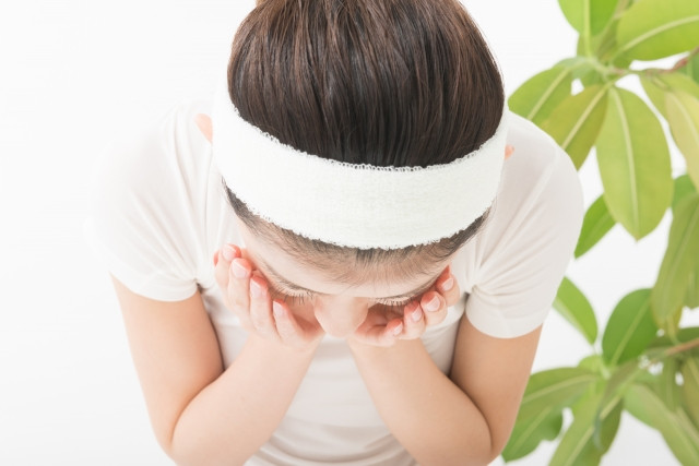 スキンケアは無添加の洗顔パウダーで！毎日の洗顔に「モデルスキン」を役立てる